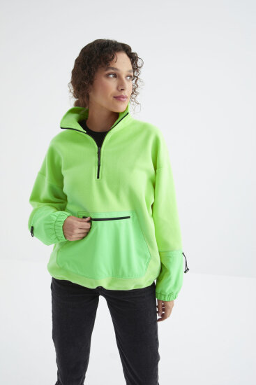 Neon Yeşil Etek Ucu Büzgülü Yarım Fermuarlı Oversize Kadın Polar Sweatshirt - 97238 