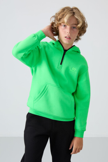Neon Yeşil Pamuklu Kalın İçi Tüylü Yumuşak Dokulu Standart Fit Nakışlı Erkek Çocuk Sweatshirt - 11244 