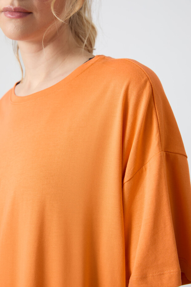 Oranj Penye Modal Yumuşak Tuşeli Oversize Fit Basic Kadın T-Shirt- 97285 - 3