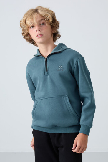 Orman Yeşil Pamuklu Kalın İçi Tüylü Standart Fit Nakışlı Erkek Çocuk Sweatshirt - 11244 