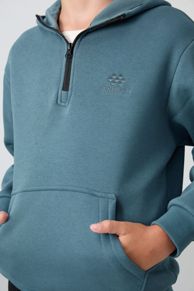 Orman Yeşil Pamuklu Kalın İçi Tüylü Standart Fit Nakışlı Erkek Çocuk Sweatshirt - 11244 - 2