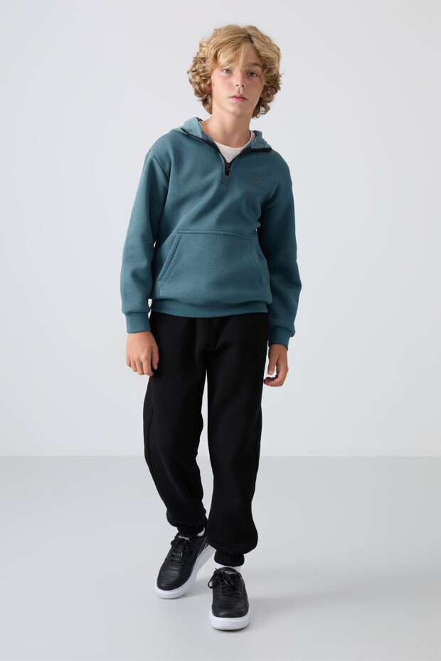 Orman Yeşil Pamuklu Kalın İçi Tüylü Standart Fit Nakışlı Erkek Çocuk Sweatshirt - 11244 - 3