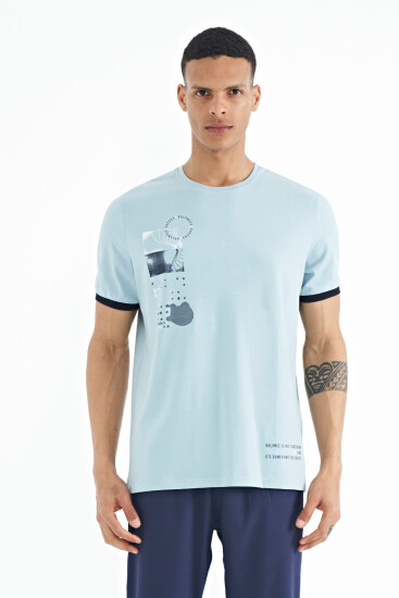 Açık Mavi Baskı O Yaka Detaylı Standart Form Erkek T-shirt - 88216 