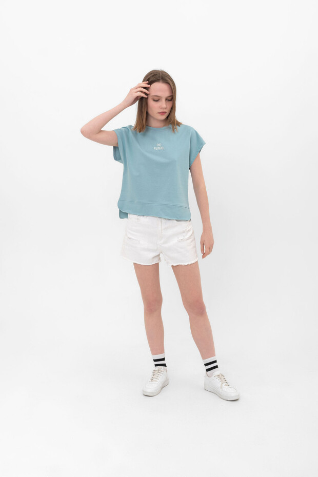 Açık Mavi Etek Parça Detaylı O Yaka Oversize Kadın T-Shirt - 02277