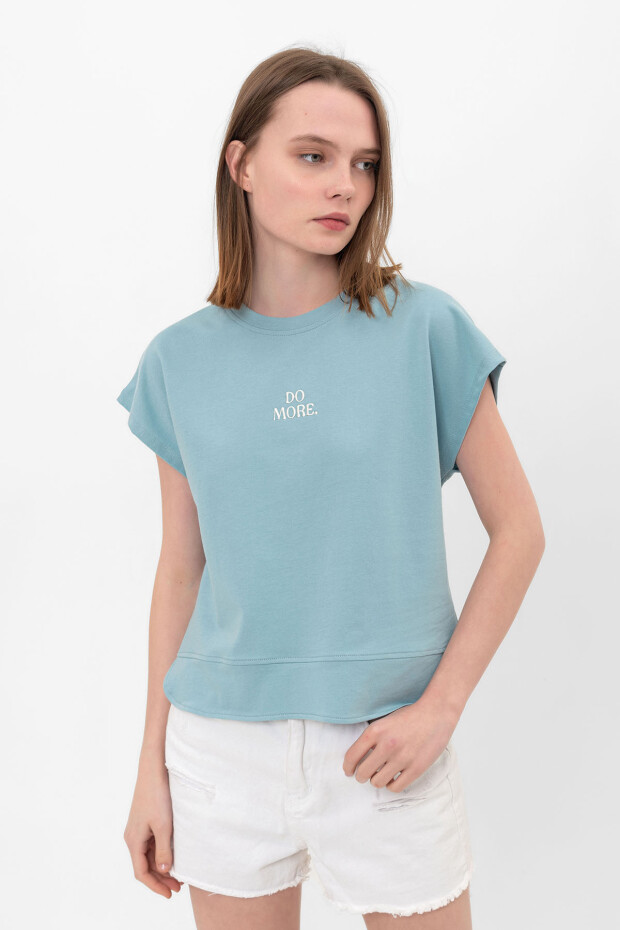 Açık Mavi Etek Parça Detaylı O Yaka Oversize Kadın T-Shirt - 02277