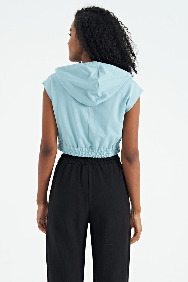 Açık Mavi Kapüşonlu Baskılı Standart Kalıp Kadın Sweat Top T-Shirt - 02119