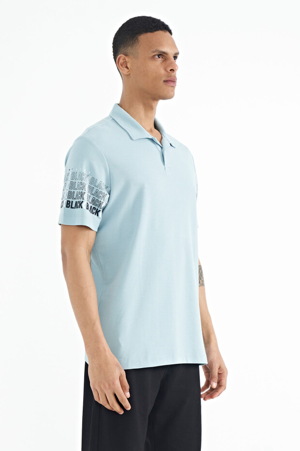 Açık Mavi Kol Baskı Detaylı Polo Yaka Standart Form Erkek T-shirt - 88240