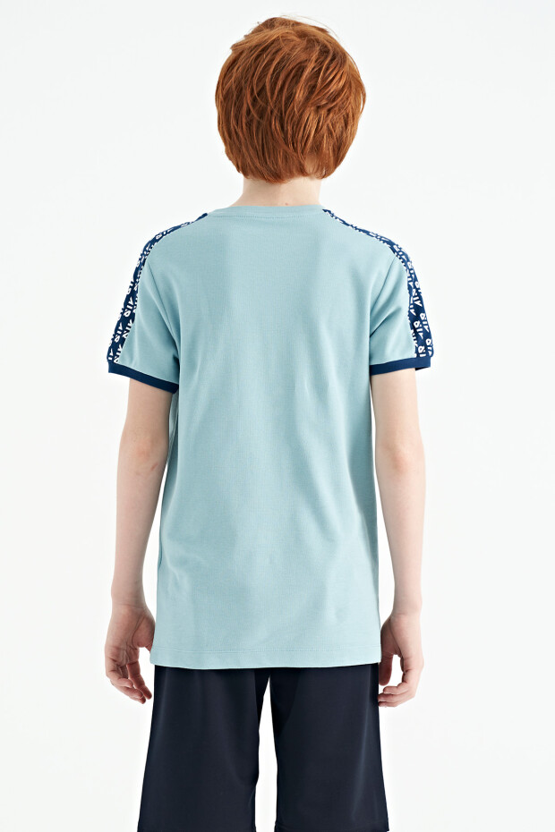 Açık Mavi Omuz Baskı Detaylı Standart Kalıp O Yaka Erkek Çocuk T-Shirt - 11121 - 7