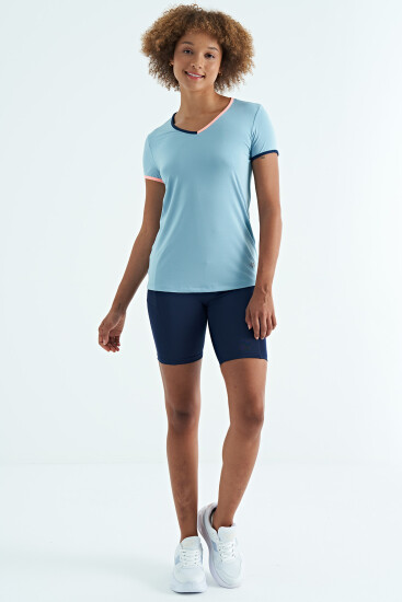 Açık Mavi V Yaka Standart Kalıp Kısa Kol Kadın Spor T-Shirt - 97268 