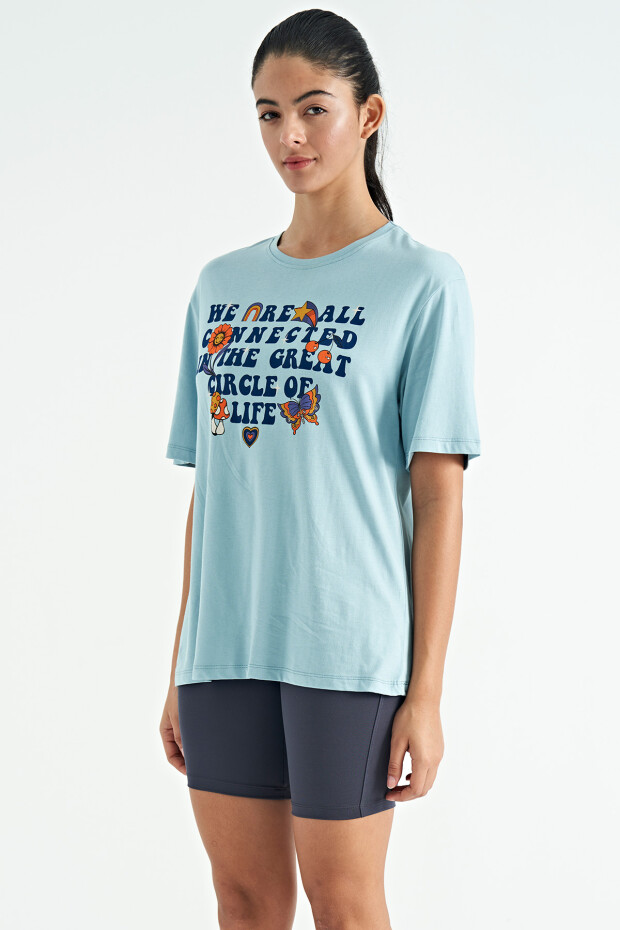 Açık Mavi Yazı Baskılı Düşük Omuzlu O Yaka Oversize Kadın T-Shirt - 02305
