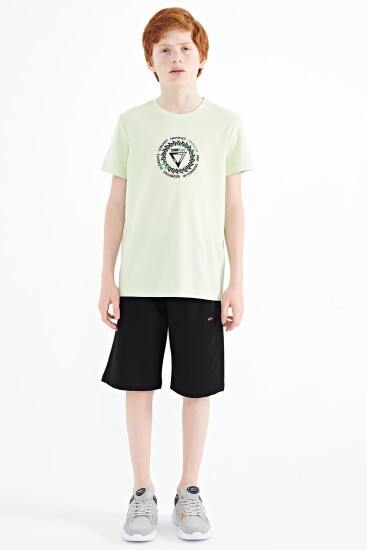 Açık Yeşil Nakış İşleme Detaylı O Yaka Standart Kalıp Erkek Çocuk T-Shirt - 11115 