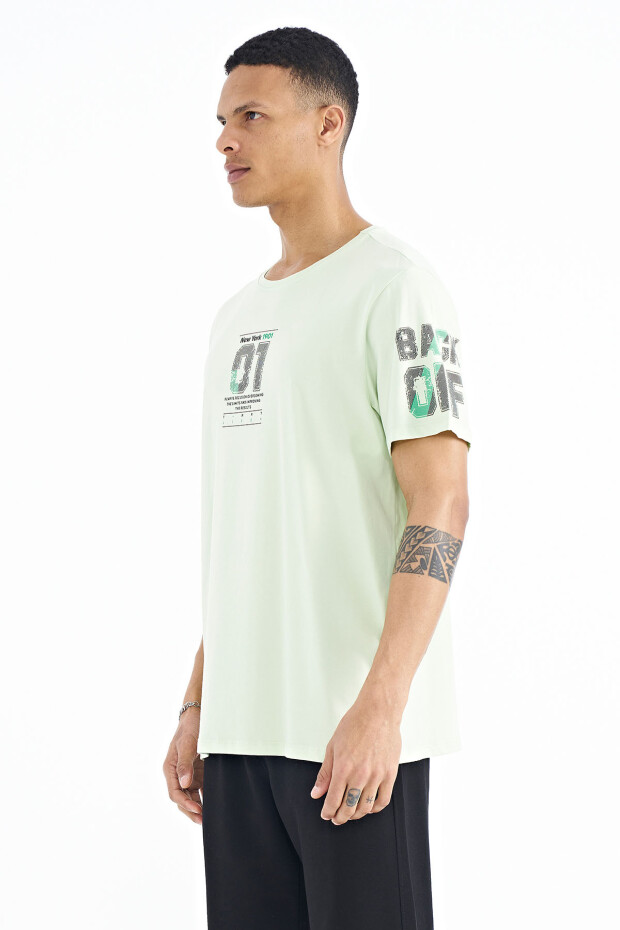 Açık Yeşil Ön ve Tek Kol Baskı Detaylı O Yaka Erkek T-shirt - 88176