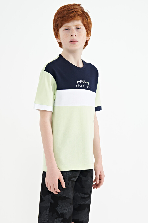Açık Yeşil Renk Geçişli Nakışlı Oversize Erkek Çocuk T-Shirt - 11159
