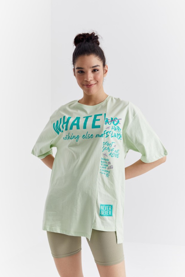 Açık Yeşil Yazı Baskılı O Yaka Oversize Düşük Omuz Kadın T-Shirt - 97215