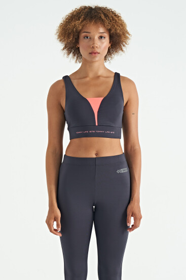 Antrasit Yazı Baskılı Renk Bloklu Dar Kalıp Dalgıç Kumaş Kadın Büstiyer - 97271 - TOMMYLIFE (1)