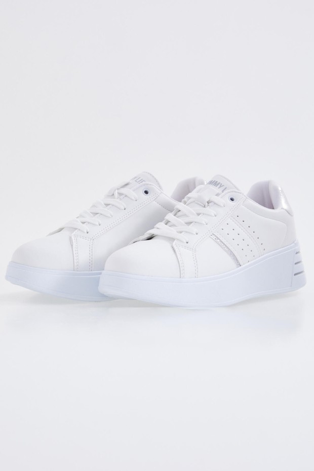 Beyaz Bağcıklı Yüksek Taban Günlük Kadın Spor Ayakkabı - 89071