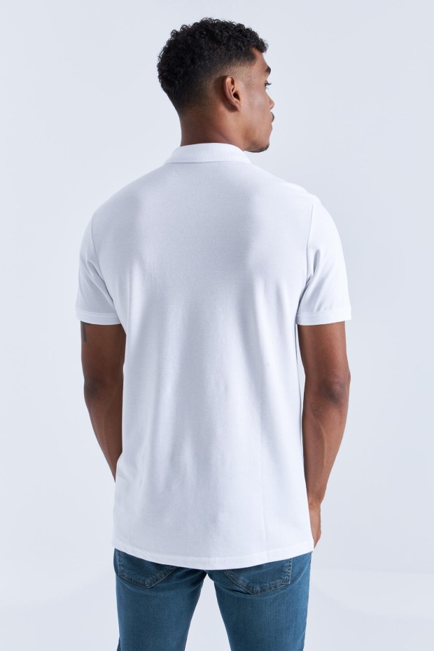 Beyaz Basic Göğüs Logolu Standart Kalıp Triko Polo Yaka Erkek T-Shirt - 87768