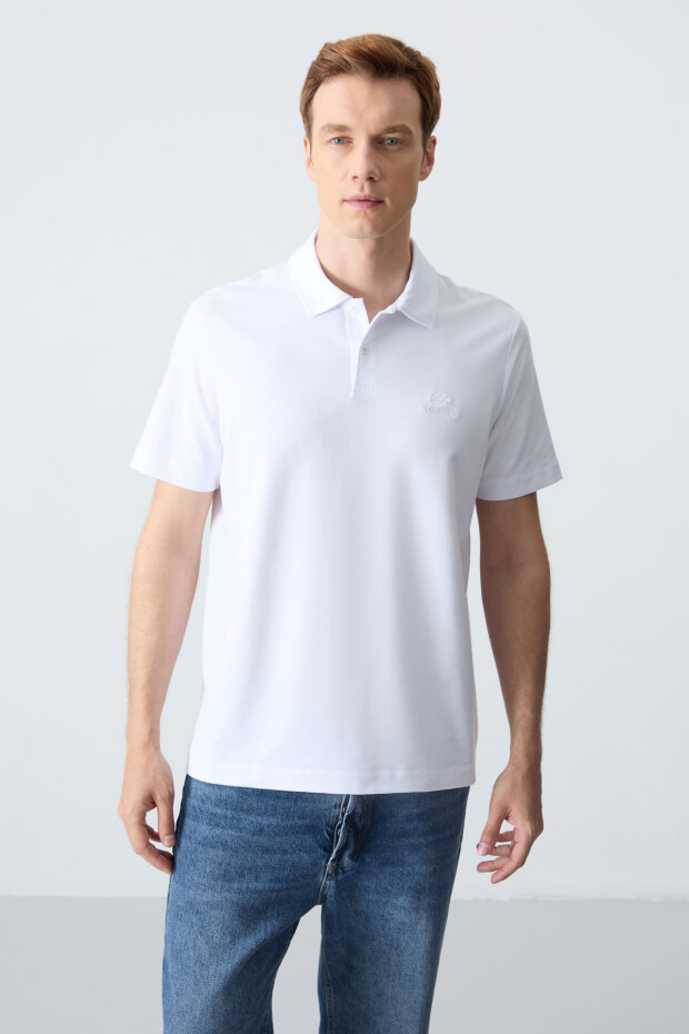 Beyaz Basic Logolu Standart Kalıp Triko Polo Yaka Erkek T-Shirt - 87748