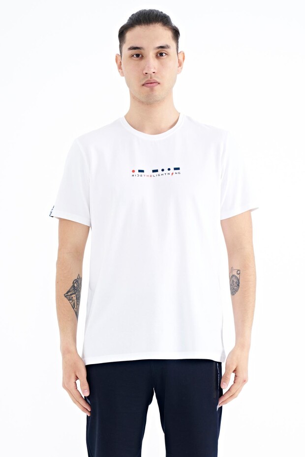 Beyaz Baskı Detaylı O Yaka Standart Kalıp Erkek T-Shirt - 88168