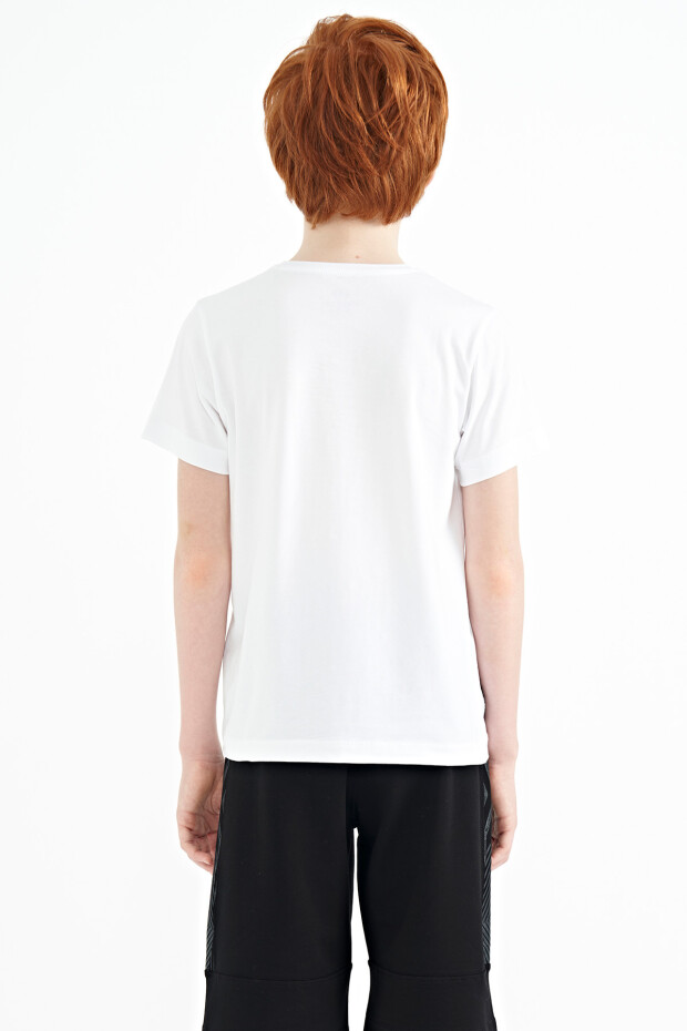 Beyaz Baskı Detaylı Standart Kalıp O Yaka Erkek Çocuk T-Shirt - 11133