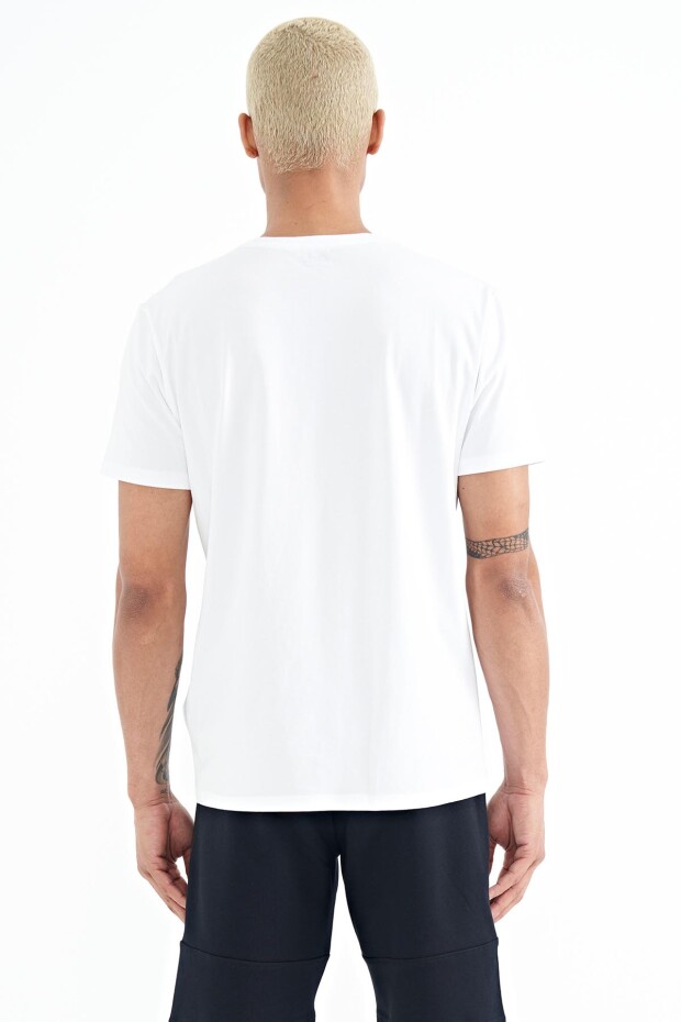 Donald Beyaz Standart Kalıp Erkek T-Shirt - 88217