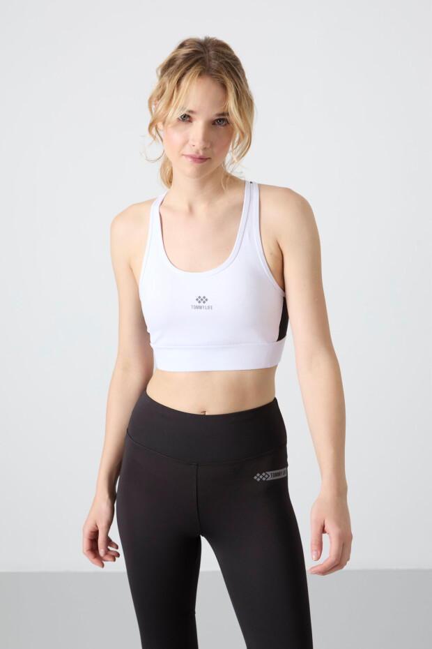 Beyaz Çapraz Sırt Detaylı Slim Fit U Yaka Pedli Kadın Spor Büstiyer - 97121