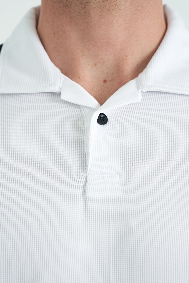 Beyaz Garni Detaylı Polo Yaka Standart kalıp Aktif Spor Erkek T-Shirt - 88250