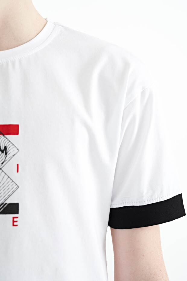 Beyaz Kol Ucu Renkli Detaylı Baskılı Oversize Erkek Çocuk T-Shirt - 11137