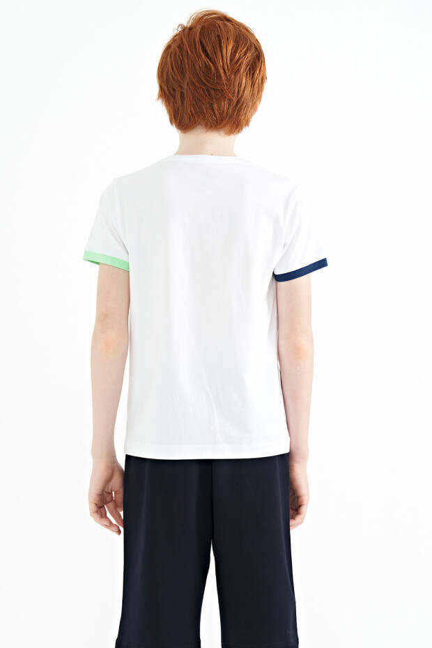 Beyaz Kol Ucu Renkli Detaylı Baskılı Standart Kalıp Erkek Çocuk T-Shirt - 11156