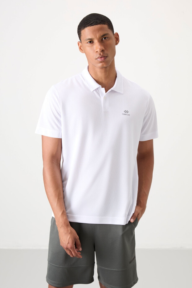 Beyaz Logo Baskılı Standart Kalıp Polo Yaka Aktif Spor Erkek T-Shirt - 88252