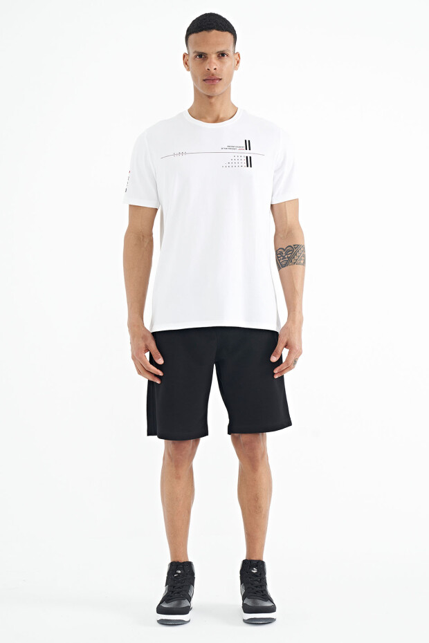 Beyaz Ön Ve Kol Baskı Detaylı Standart Form O Yaka Erkek T-shirt - 88213