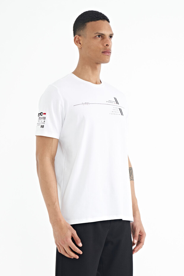 Beyaz Ön Ve Kol Baskı Detaylı Standart Form O Yaka Erkek T-shirt - 88213