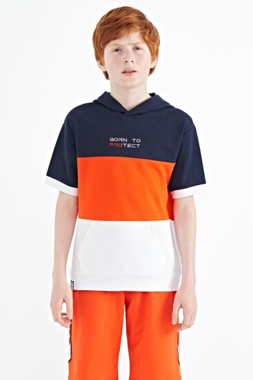 Beyaz Renk Bloklu Kanguru Cepli Kapüşonlu Oversize Erkek Çocuk T-Shirt - 11150 