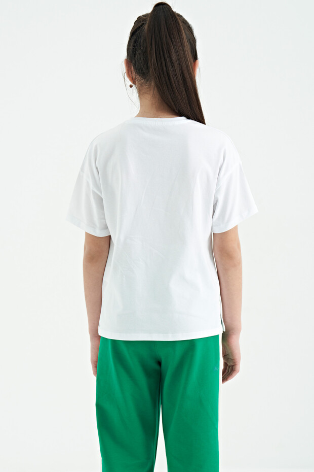 Beyaz Renki Yazı Baskılı O Yaka Oversize Kısa Kollu Kız Çocuk T-Shirt - 75112