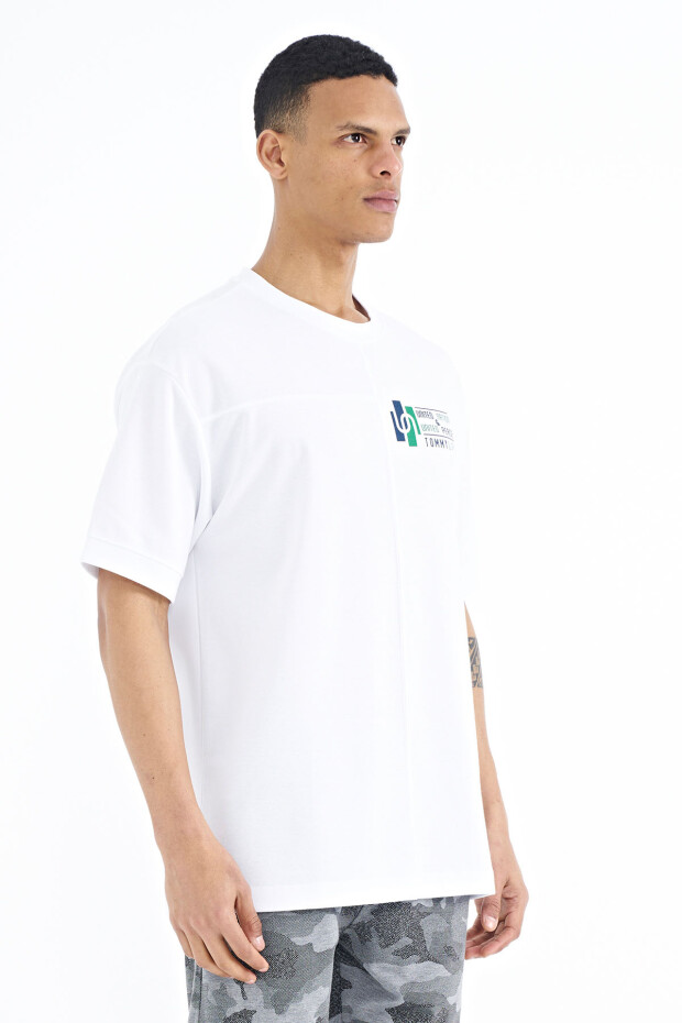 Beyaz Yazı Baskı Detaylı O Yaka Oversize Erkek T-shirt - 88197