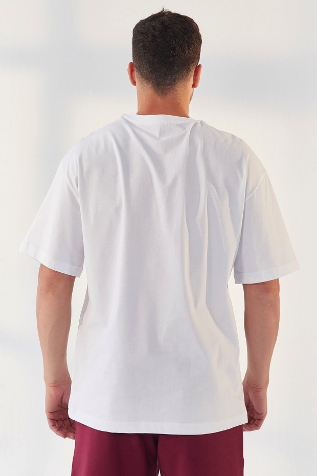 Beyaz Yazı Baskılı O Yaka Erkek Oversize T-Shirt - 87984