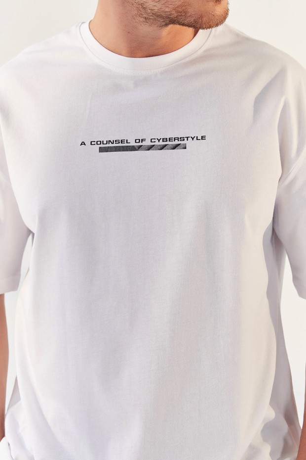 Beyaz Yazı Baskılı O Yaka Erkek Oversize T-Shirt - 87984