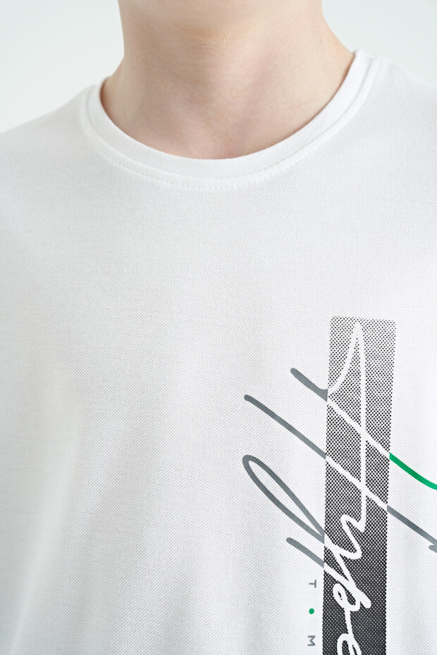 Beyaz Yazı Baskılı O Yaka Standart Kalıp Erkek Çocuk T-Shirt - 11119 - 6