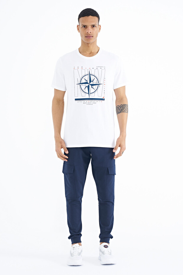 Beyaz Yazı ve Pusula Baskılı Standart Kalıp O Yaka Erkek T-Shirt - 88173