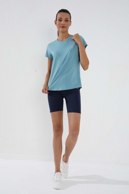 Buz Mavi Basic Kısa Kol Standart Kalıp O Yaka Kadın T-Shirt - 97144 - Thumbnail