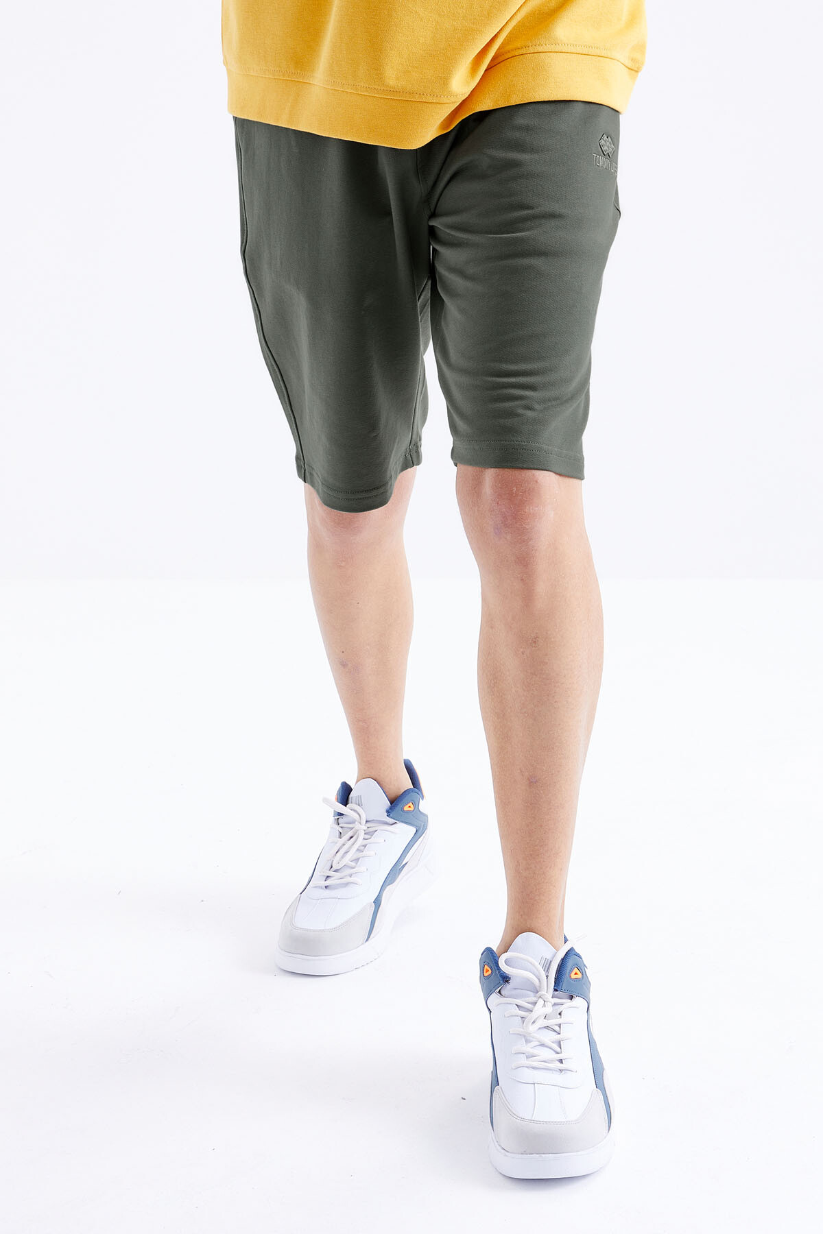 Çağla Bağcıklı Standart Kalıp Basic Erkek Şort - 81212 - TOMMYLIFE (1)