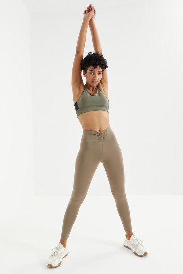 Çağla Çapraz Sırt Detaylı Slim Fit U Yaka Pedli Kadın Spor Büstiyer - 97121 - TOMMYLIFE (1)