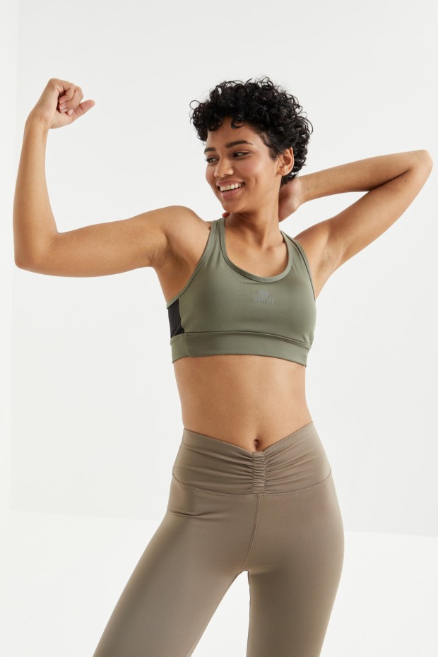 Çağla Çapraz Sırt Detaylı Slim Fit U Yaka Pedli Kadın Spor Büstiyer - 97121 - 2