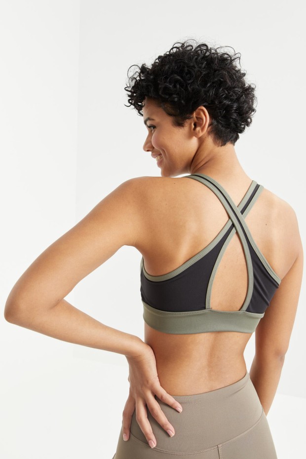 Çağla Çapraz Sırt Detaylı Slim Fit U Yaka Pedli Kadın Spor Büstiyer - 97121 - 7