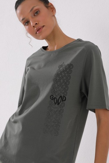 Çağla Deforme Yazı Baskılı O Yaka Kadın Oversize T-Shirt - 97134 - Thumbnail