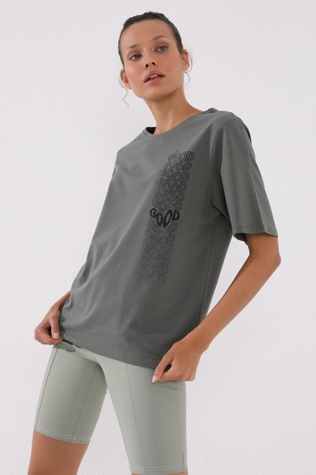 Çağla Deforme Yazı Baskılı O Yaka Kadın Oversize T-Shirt - 97134