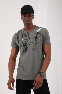 Çağla Erkek Renkli Püskürtme Baskılı Standart Kalıp O Yaka T-Shirt - 87908 - 8