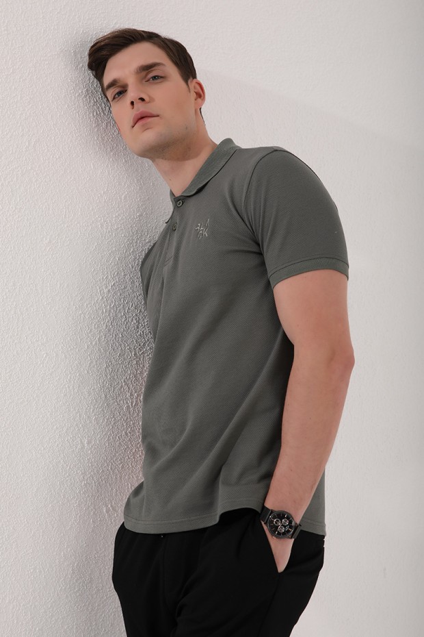 Çağla Klasik Black Yazı Nakışlı Standart Kalıp Polo Yaka Erkek T-Shirt - 87760