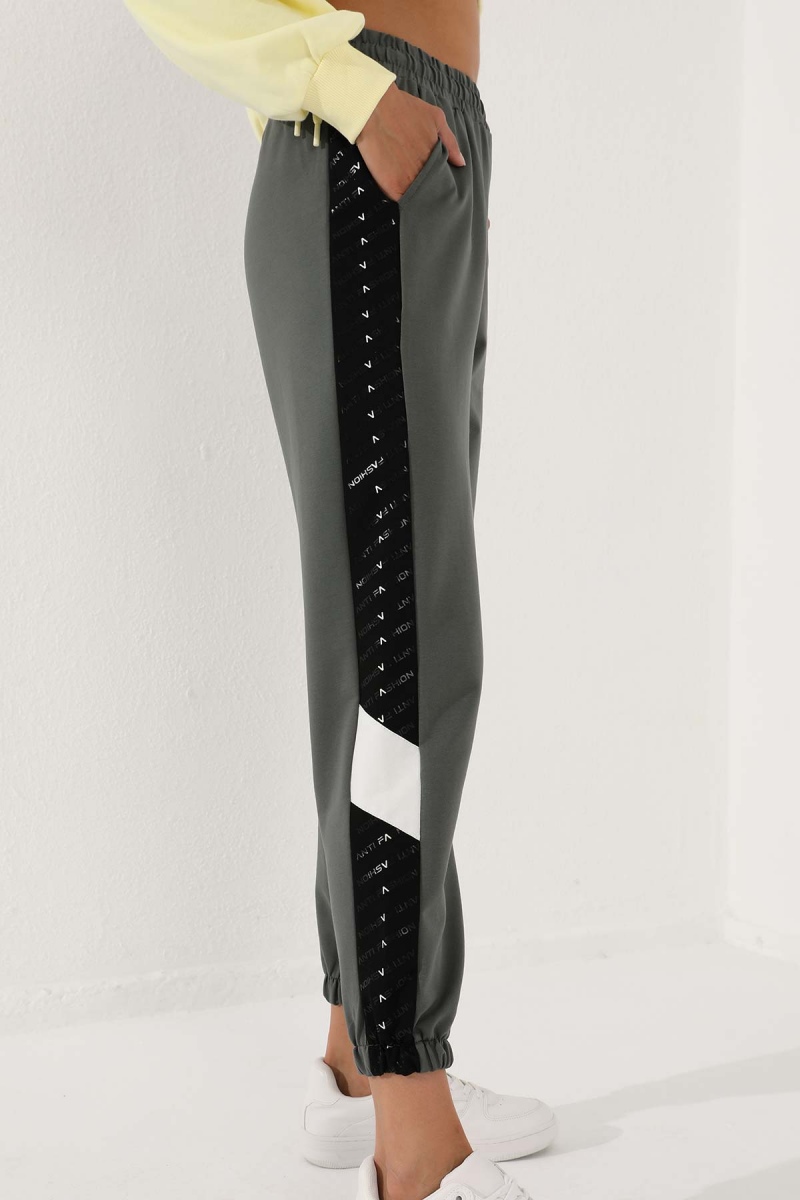 Çağla Noktalı Şerit Detaylı Jogger Rahat Form Lastik Paça Kadın Eşofman Alt - 94579
