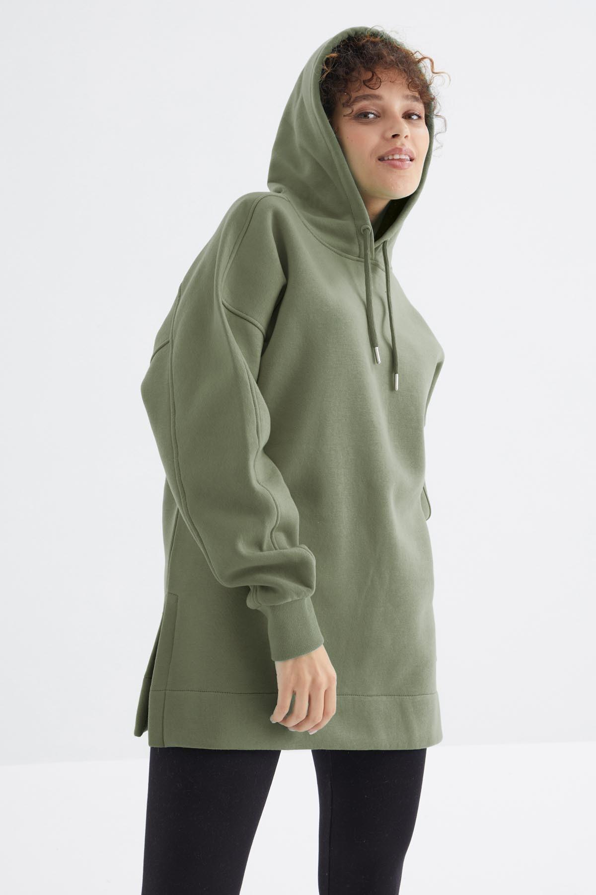 Çağla Reglan Kol Basic Kapüşonlu Oversize Sweatshirt Tunik - 97242 - TOMMYLIFE
